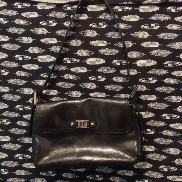 Giani Bernini Handbags - Giani Bernini Black Leather Shoulder Purse